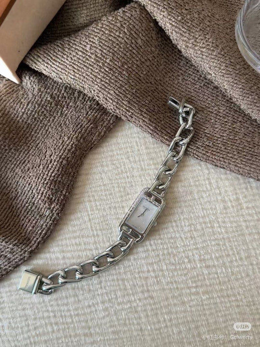 Hermes Montre Nantucket半鑽手錶